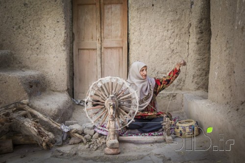 بانوی نخ ریس